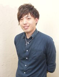 内和田 亜久里